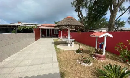 Cidreira-Casa para venda no bairro Ildo Meneghetti em Cidreira/Rs