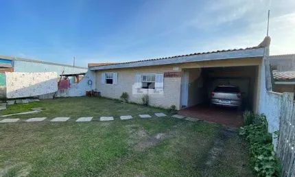 Cidreira/RS-Casa com Ponto comercial a venda na Av. Mostardeiro