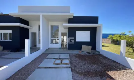 CASA EM CONSTRUÇÃO DE 2 DORM PROXIMO AO MAR EM TRAMANDAI