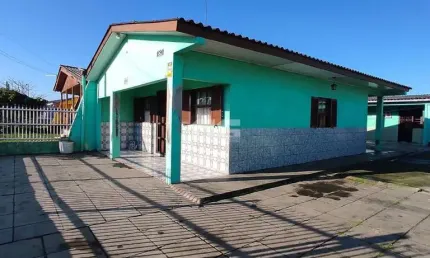 Casa com 3 quartos à venda na Rua Dos Metalurgicos, 1890, Centro, Cidreira