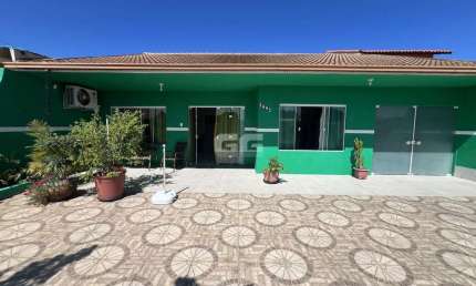 Casa com 4 quartos à venda na Rua Getúlio Vargas, 2692, Centro, Cidreira