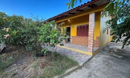Casa com 3 quartos à venda na Avenida Fausto Borba Prates, 4358, Centro, Cidreira