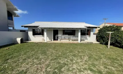 Casa com 2 quartos à venda na Rua Altemar Dutra, 336, Salinas, Cidreira