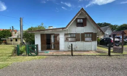 Casa 2 dormitórios para Venda em Cidreira, LAGOA COUNTRY CLUB