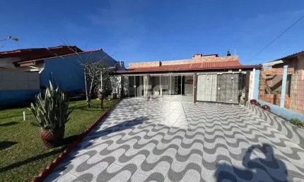 Casa com 3 quartos à venda na Rua Begonia, 2341, Costa do Sol, Cidreira