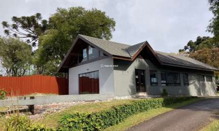Casa comercial para alugar na Borges de Medeiros, 4029, Centro, Gramado por R$ 10.500