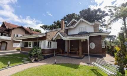 Casa em condomínio fechado com 4 quartos à venda na Bruno Ernesto Riegel, 792, Planalto, Gramado por R$ 3.700.000