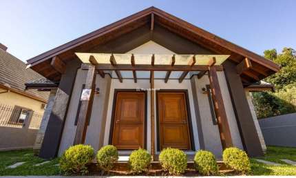 Casa com 3 quartos à venda na Alexandre Rama, 575, Candiago, Gramado por R$ 1.405.000