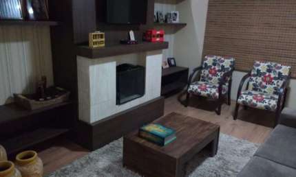 Casa com 2 quartos à venda na Aguinel Alves de Oliveira, 101, Carazal, Gramado por R$ 1.150.000