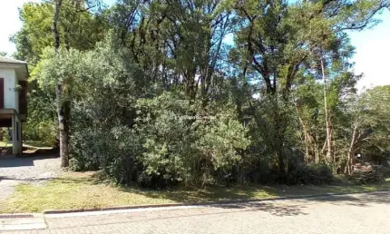 Terreno à venda na Pessegueiro, Vivendas do Arvoredo, Gramado por R$ 620.100