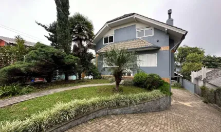 Casa com 4 quartos à venda na Texeira Soares, 1524, Centro, Canela por R$ 1.600.000