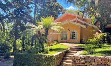 Casa com 3 quartos à venda na Joao Alfredo Schineider, 677, Planalto, Gramado por R$ 2.332.000