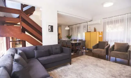Casa com 4 quartos à venda na Rua Piratini, 416, Bavaria, Gramado por R$ 2.500.000