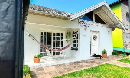 Casa com 3 quartos à venda na Getúlio Vargas, 600, Piratini, Gramado por R$ 1.500.000