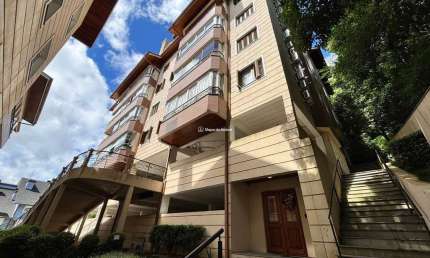 Apartamento com 3 quartos à venda na Borges de Medeiros, 3410, Centro, Gramado por R$ 2.120.000