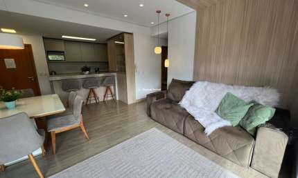 Apartamento com 2 quartos para alugar na Rua Lavras Do Sul, 111, Carniel, Gramado por R$ 5.000