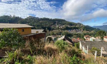 Terreno à venda na Otto Schmitt, Três Pinheiros, Gramado por R$ 299.000