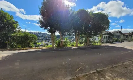 Terreno em condomínio fechado à venda na Padre Schol, 231, Piratini, Gramado por R$ 676.000