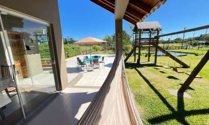 Chácara / sítio com 4 quartos à venda na Rua Orlando Marmitt, 10, Padre Eterno Alto, Santa Maria do Herval por R$ 980.000
