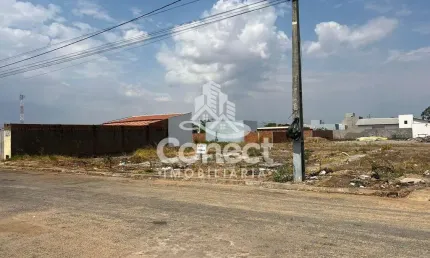 Terreno à venda no Centro, Luís Eduardo Magalhães 