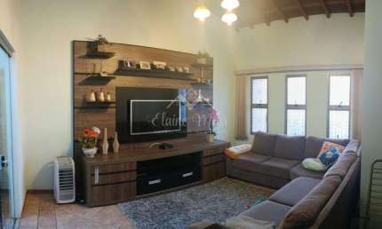 Casa com 3 quartos à venda na Avenida Mauá, Centro, Araraquara