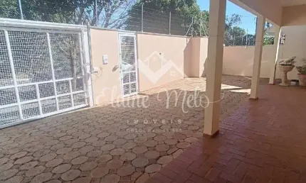 Casa à venda 3 quartos no Jardim Imperador II - Araraquara / SP