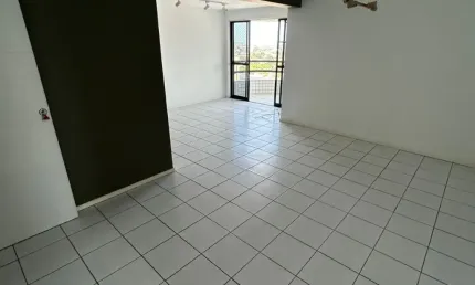 Vendo Excelente Apto° 100m² 3 Qts 1 Suíte andar alto na Tamarineira