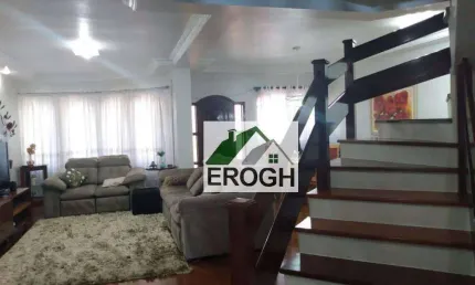 Sobrado com 3 dormitórios à venda, 320 m² por R$ 920.000,00 - Parque das Nações - Santo André/SP