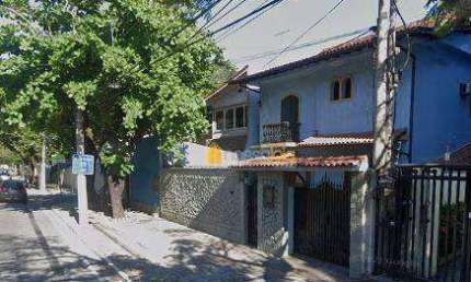 Casa  4 quartos, 3 suítes , Piscina, São Francisco, Niterói.