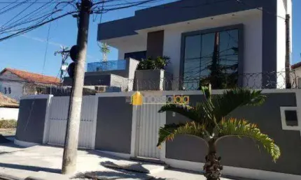 Casa 4 Quartos, 2 Suítes, Cozinha Americana, Piratininga