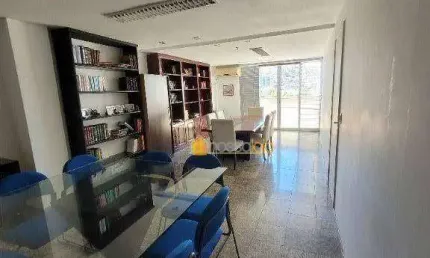 Excelente Sala tipo Cobertura à Venda, com Aproximadamente 100m² - Centro - Niterói/RJ