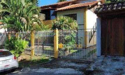 Casa com 4 dormitórios à venda, 180 m² - Pendotiba - Niterói/RJ