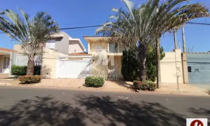 Casa (sobrado na  rua) 3 dormitórios/suite, cozinha planejada