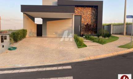 Casa (térrea em condominio) 3 dormitórios/suite, cozinha planejada, portaria 24hs, lazer, espaço gourmet, salão de festa, salão de jogos, em condomínio fechado
