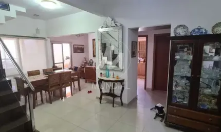 Apartamento (cobertura 2 - duplex) 4 dormitórios/suite, cozinha planejada, portaria 24hs, espaço gourmet, salão de festa, elevador, em condomínio fechado