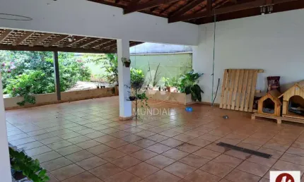 Casa (térrea na rua) 3 dormitórios/suite, cozinha planejada