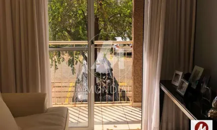 Apartamento (tipo - padrao) 2 dormitórios, cozinha planejada, portaria 24hs, lazer, salão de festa, elevador, em condomínio fechado