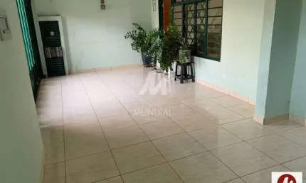 Casa (térrea na rua) 3 dormitórios, cozinha planejada