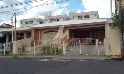 Casa (térrea na rua) 3 dormitórios/suite, cozinha planejada
