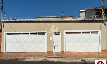 Casa (térrea na rua) 5 dormitórios/suite, cozinha planejada