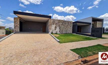 Casa (térrea em condominio) 4 dormitórios/suite, cozinha planejada, portaria 24hs, em condomínio fechado