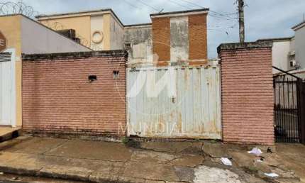 Casa (sobrado na  rua) 2 dormitórios, cozinha planejada