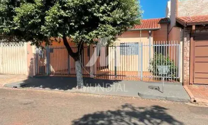 Casa (térrea na rua) 3 dormitórios, cozinha planejada