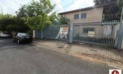 Casa (sobrado na  rua) 4 dormitórios, cozinha planejada