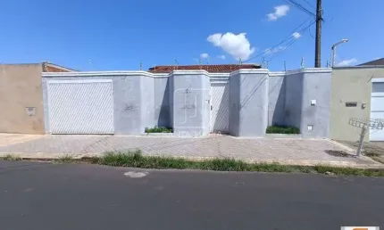 Casa (térrea na rua) 3 dormitórios/suite, cozinha planejada