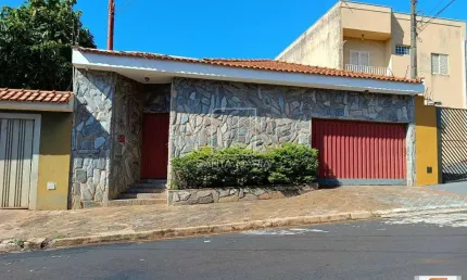 Casa (térrea na rua) 4 dormitórios/suite, cozinha planejada