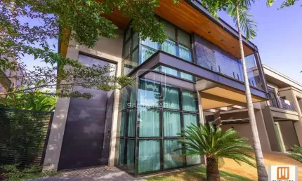 Casa (sobrado em condominio) 4 dormitórios/suite, cozinha planejada, portaria 24hs, em condomínio fechado