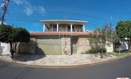 Casa (sobrado na  rua) 3 dormitórios/suite, cozinha planejada