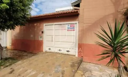 Casa (térrea na rua) 2 dormitórios/suite, cozinha planejada