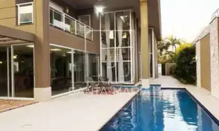 Casa (sobrado em condominio) 4 dormitórios/suite, cozinha planejada, portaria 24hs, em condomínio fechado